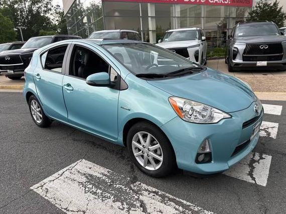 TOYOTA PRIUS C 2014 JTDKDTB30E1073411 image